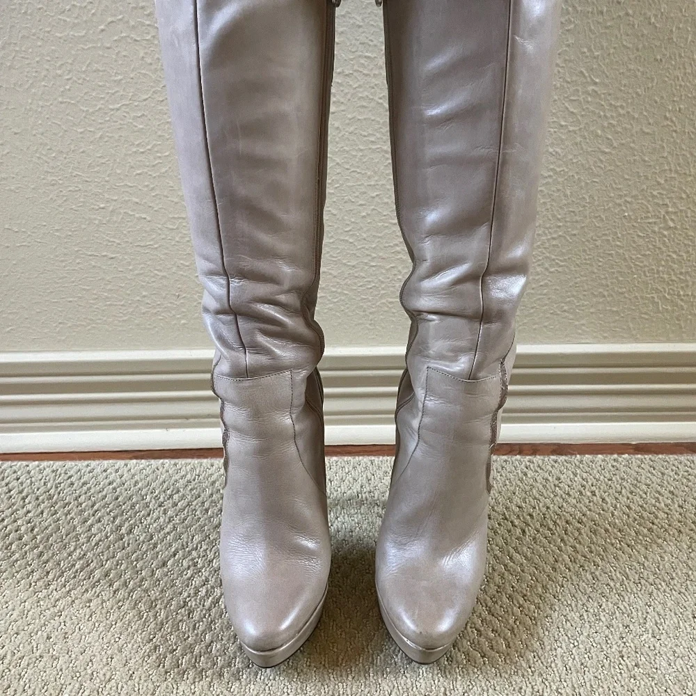 Sexy Lisa Pliner Taupe Knee High Leather Boots (8) - Picture 3 of 8